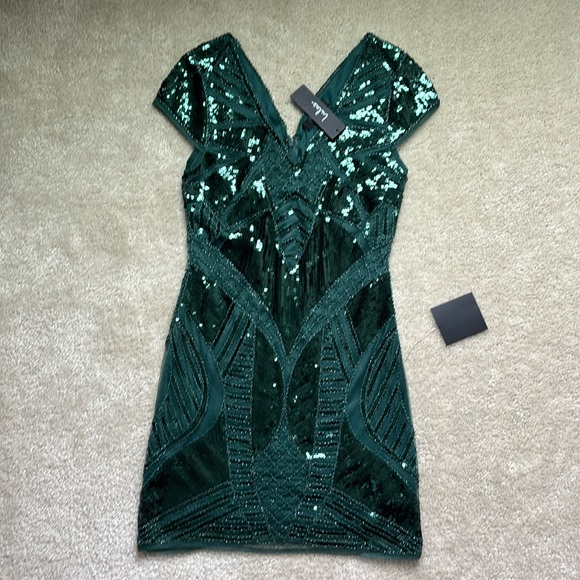 Lulus Dresses & Skirts - Lulus green sequin dress S